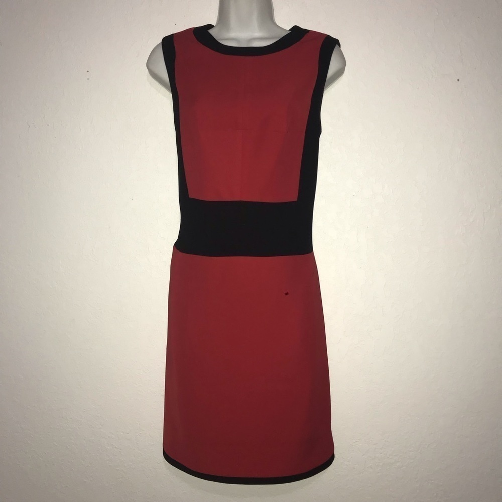 Vince Camuto Red Color Block Keyhole Back Dress - image 5